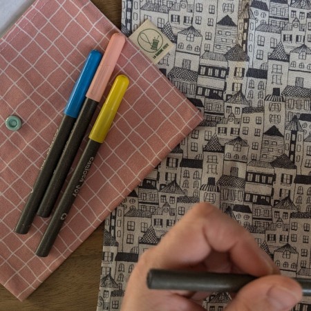 Pochette à colorier Maisons | Coloriage lavable adulte