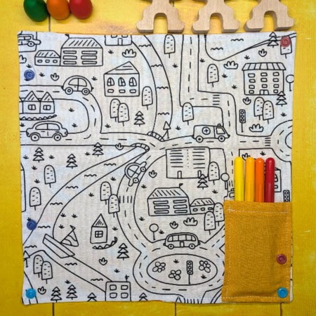 Coloriage lavable nomade sur le thème de la ville et feutres rangés dans pochette