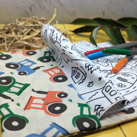 Rabat du cahier d'activités lavable aux motifs de tracteurs