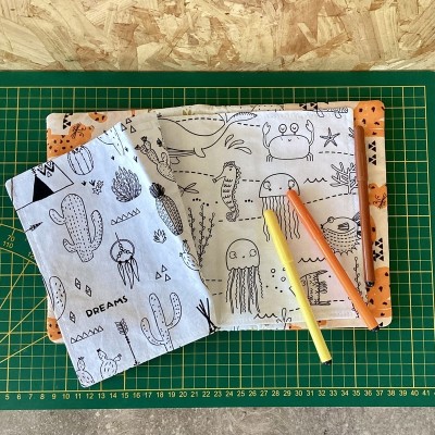 Cahier d'activités lavable - Guépards et dinos - Modèle unique
